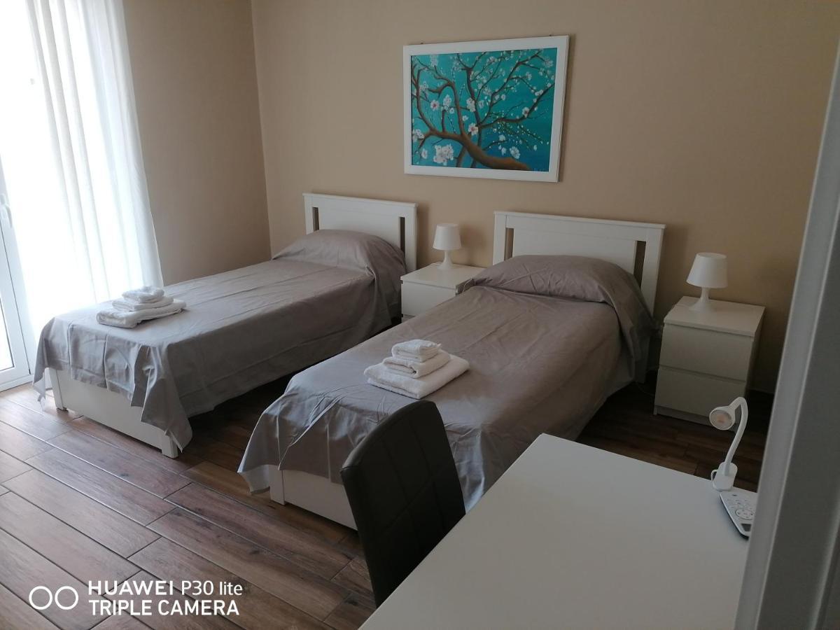 카타니아 Violet House. 빌라 외부 사진